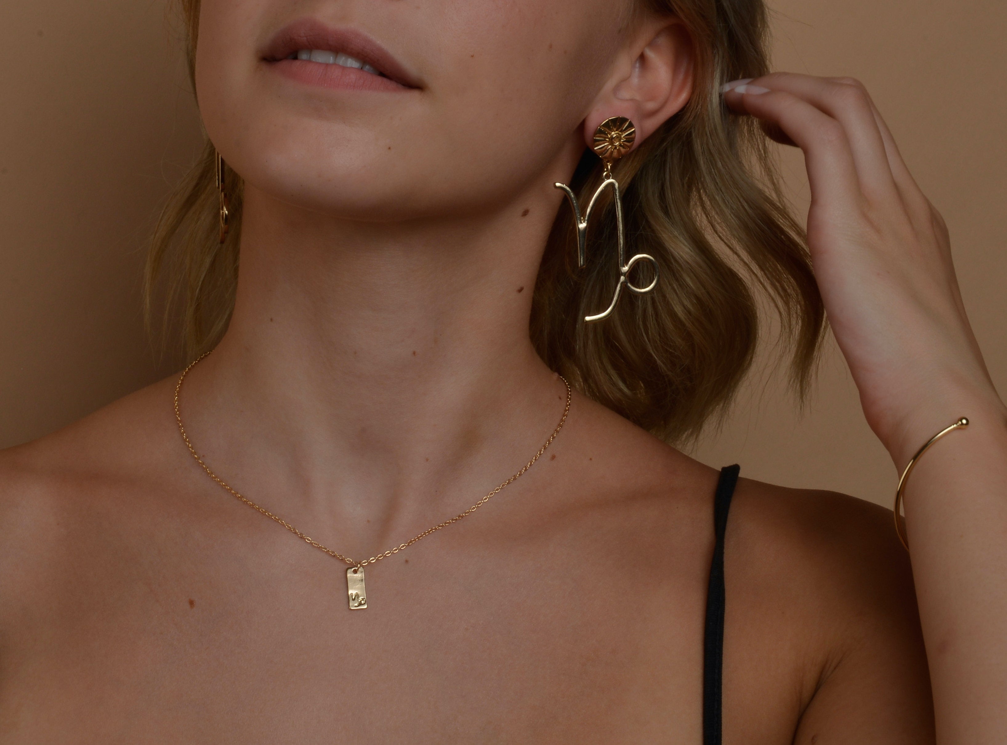 {{ Zodiac sign jewelry }} {{ zodiac jewelry men }} {{ zodiac jewelry gifts }} {{ zodiac earrings }} {{ zodiac necklaces }} {{ birthday gifts for him}} {{ zodiac bracelets}} {{ astrology jewelry}}