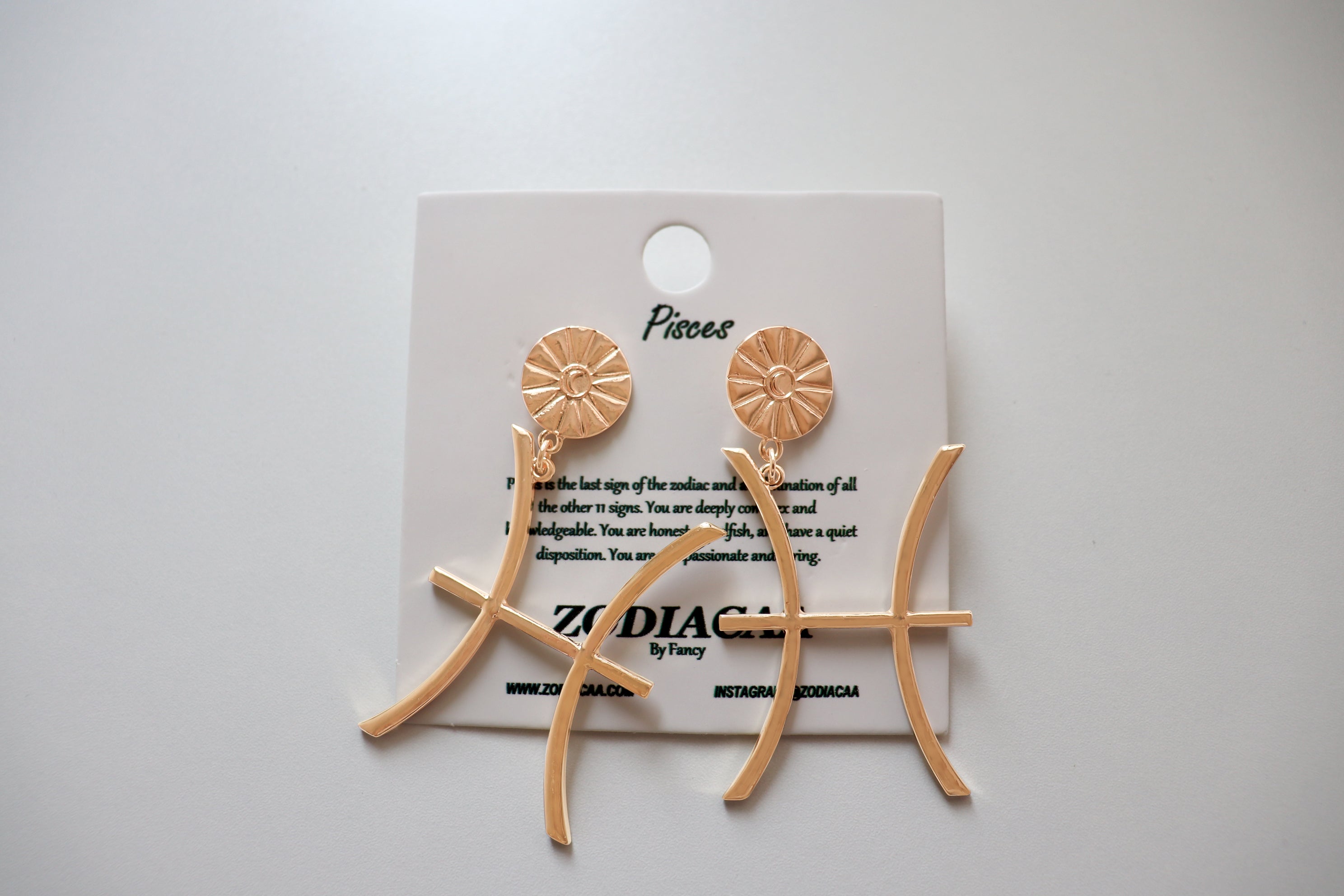 {{ Zodiac sign jewelry }} {{ zodiac jewelry men }} {{ zodiac jewelry gifts }} {{ zodiac earrings }} {{ zodiac necklaces }} {{ birthday gifts for him}} {{ zodiac bracelets}} {{ astrology jewelry}}