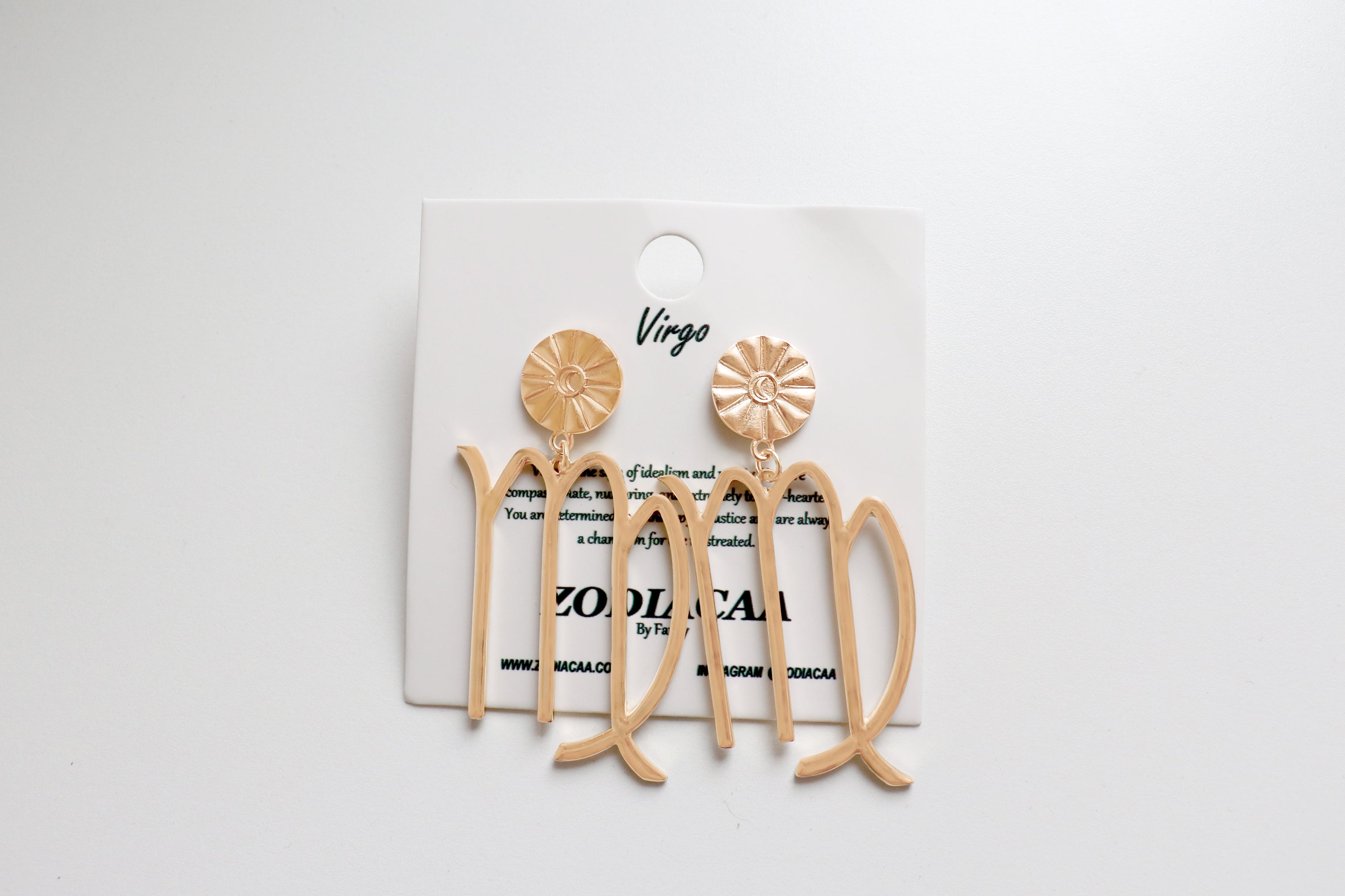 {{ Zodiac sign jewelry }} {{ zodiac jewelry men }} {{ zodiac jewelry gifts }} {{ zodiac earrings }} {{ zodiac necklaces }} {{ birthday gifts for him}} {{ zodiac bracelets}} {{ astrology jewelry}}